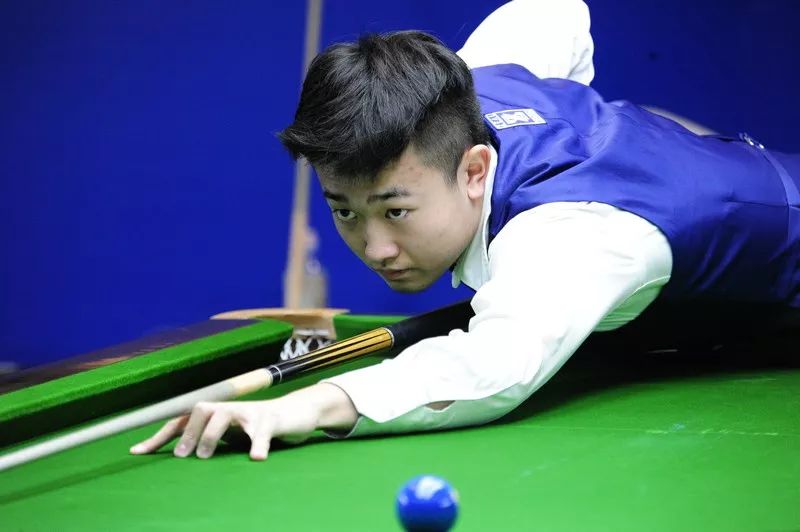 球权3秒内 球权3秒内